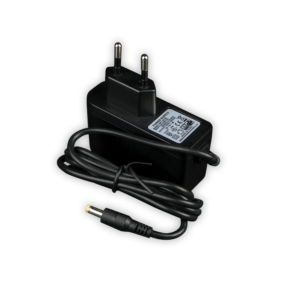 013B - Solo II Charger (EU)