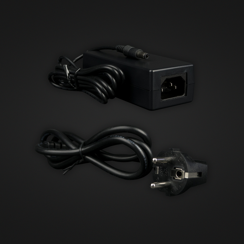 020B - Extreme Q Power Adapter (Euro)