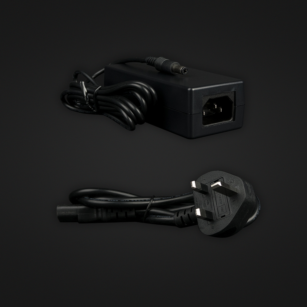 020C - Extreme Q Power Adapter (UK)